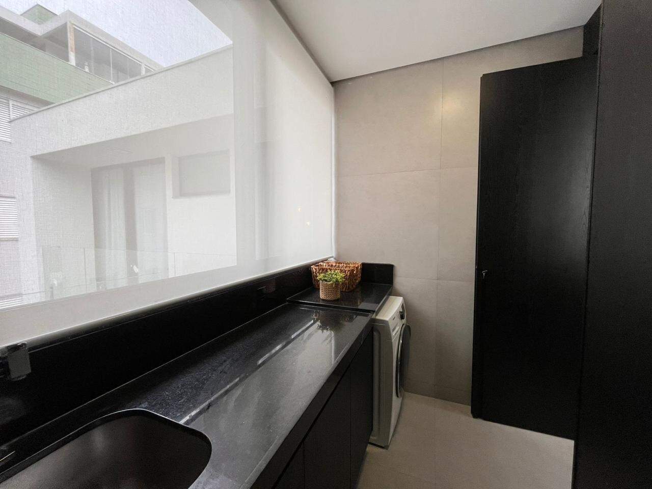 Casa, 5 quartos, 300 m² - Foto 8