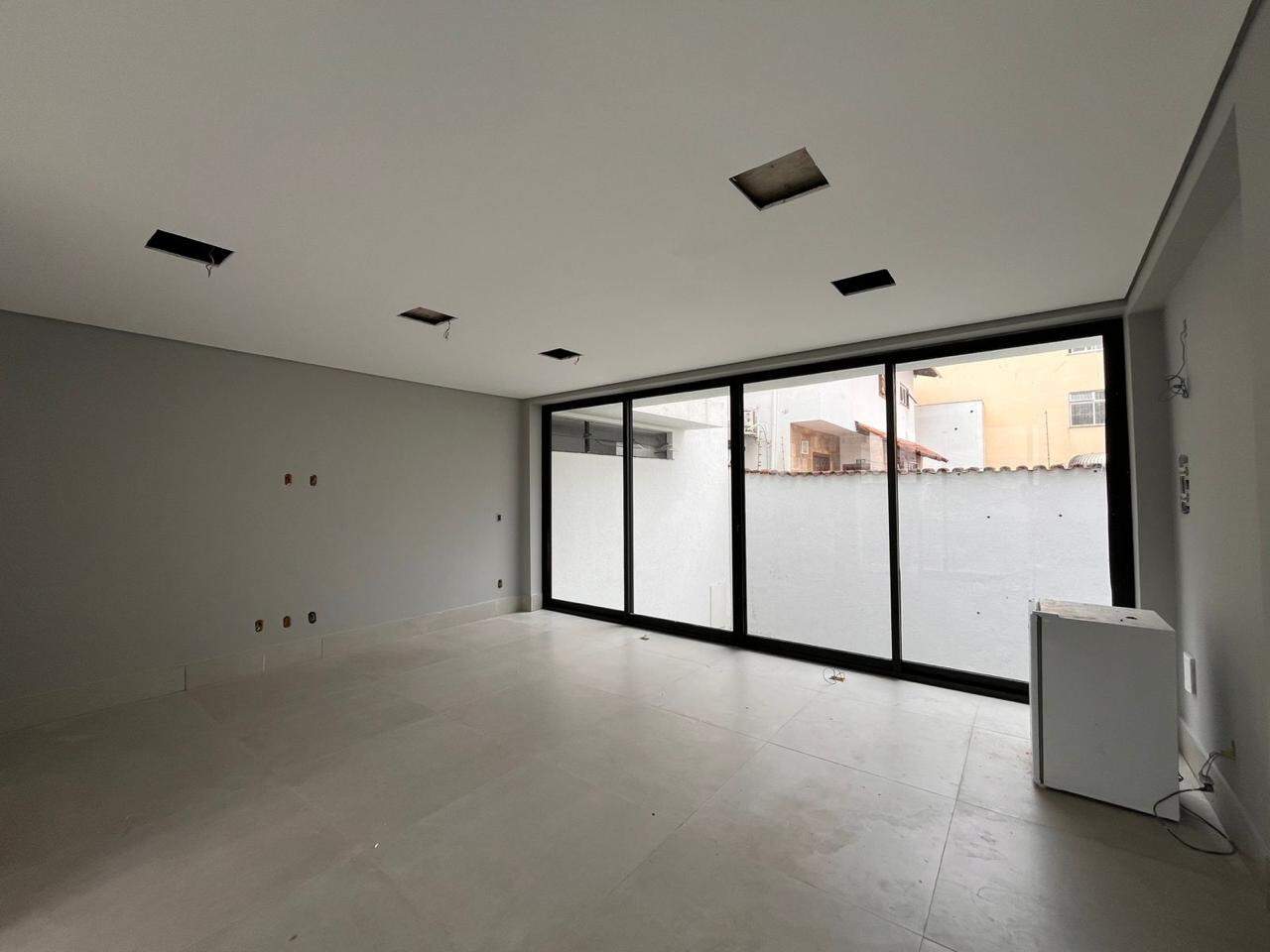 Casa, 5 quartos, 300 m² - Foto 15