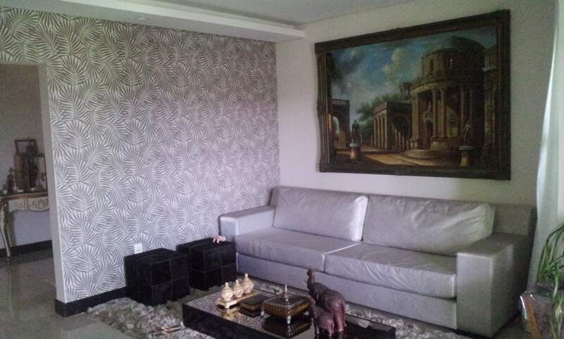 Casa à venda com 5 quartos, 330m² - Foto 1