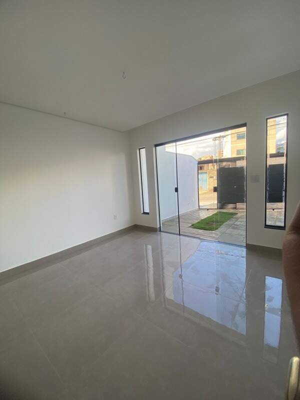 Casa, 2 quartos, 67 m² - Foto 1