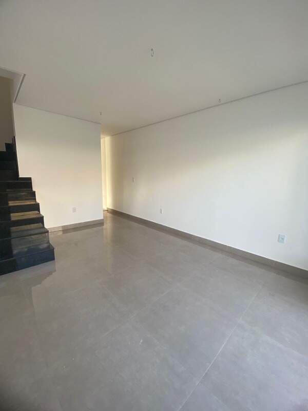 Casa, 2 quartos, 67 m² - Foto 2