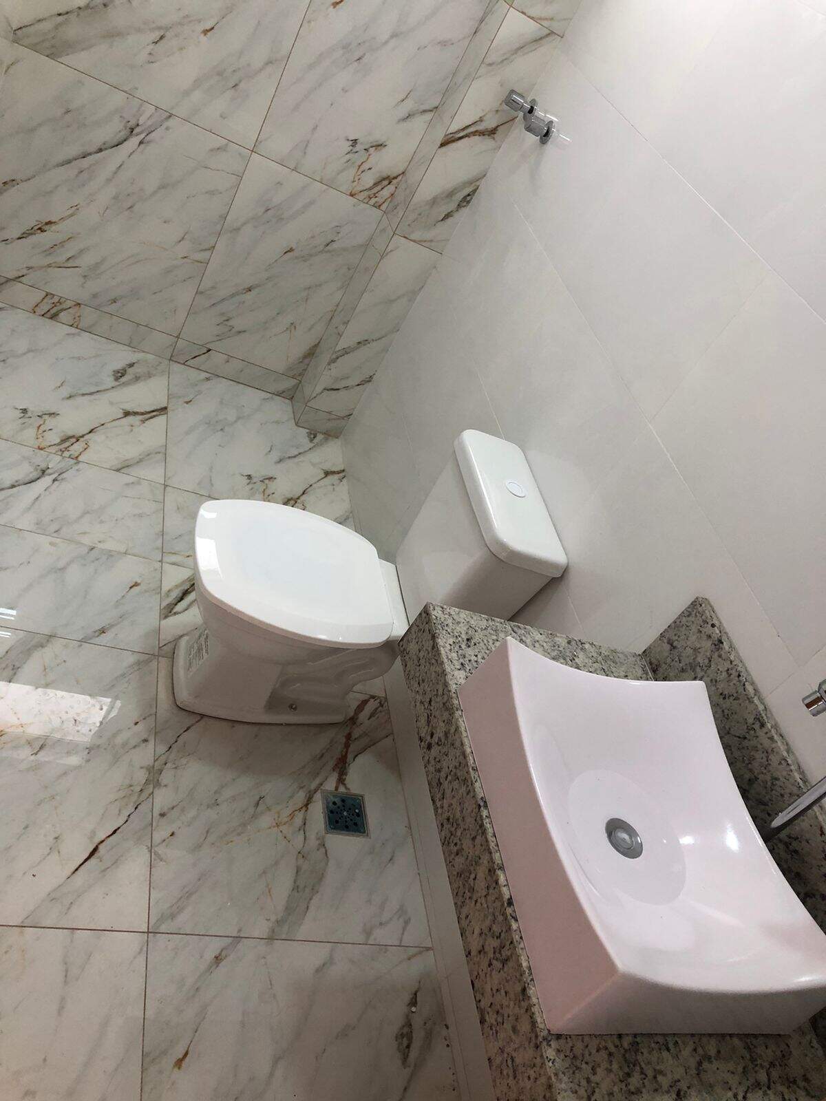 Casa à venda com 3 quartos, 127m² - Foto 4
