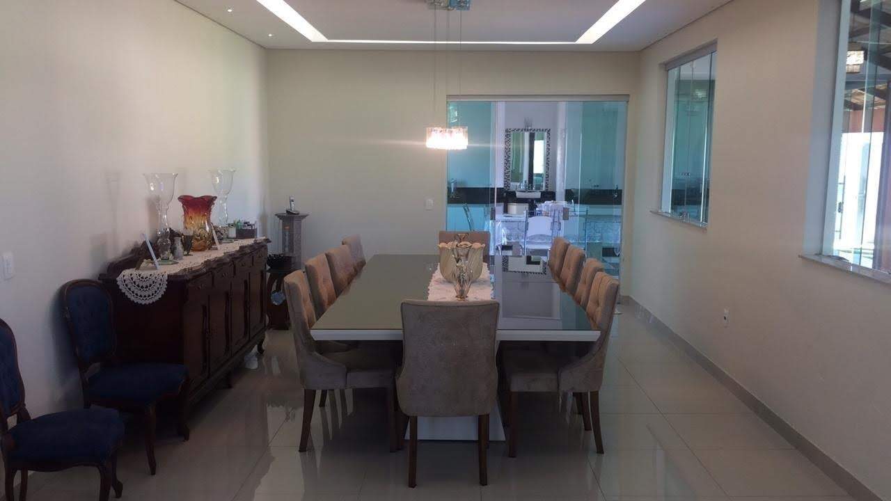 Casa à venda com 4 quartos, 780m² - Foto 9