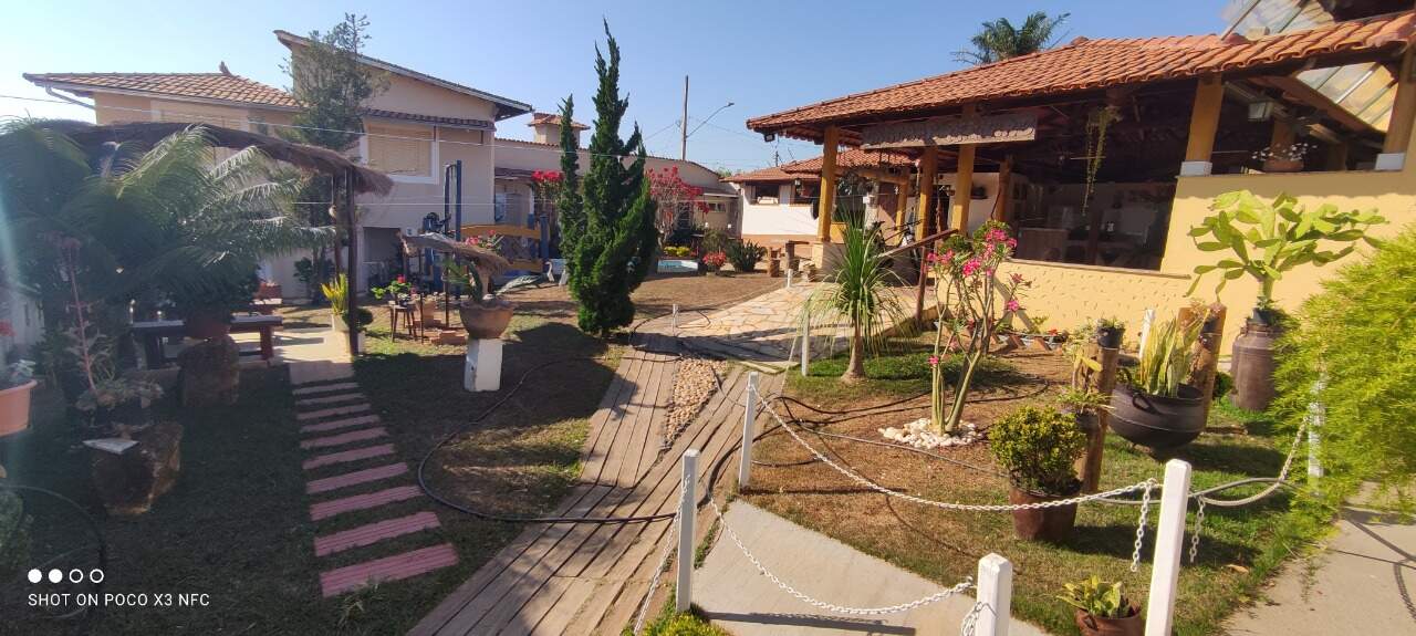 Casa à venda com 5 quartos, 870m² - Foto 1