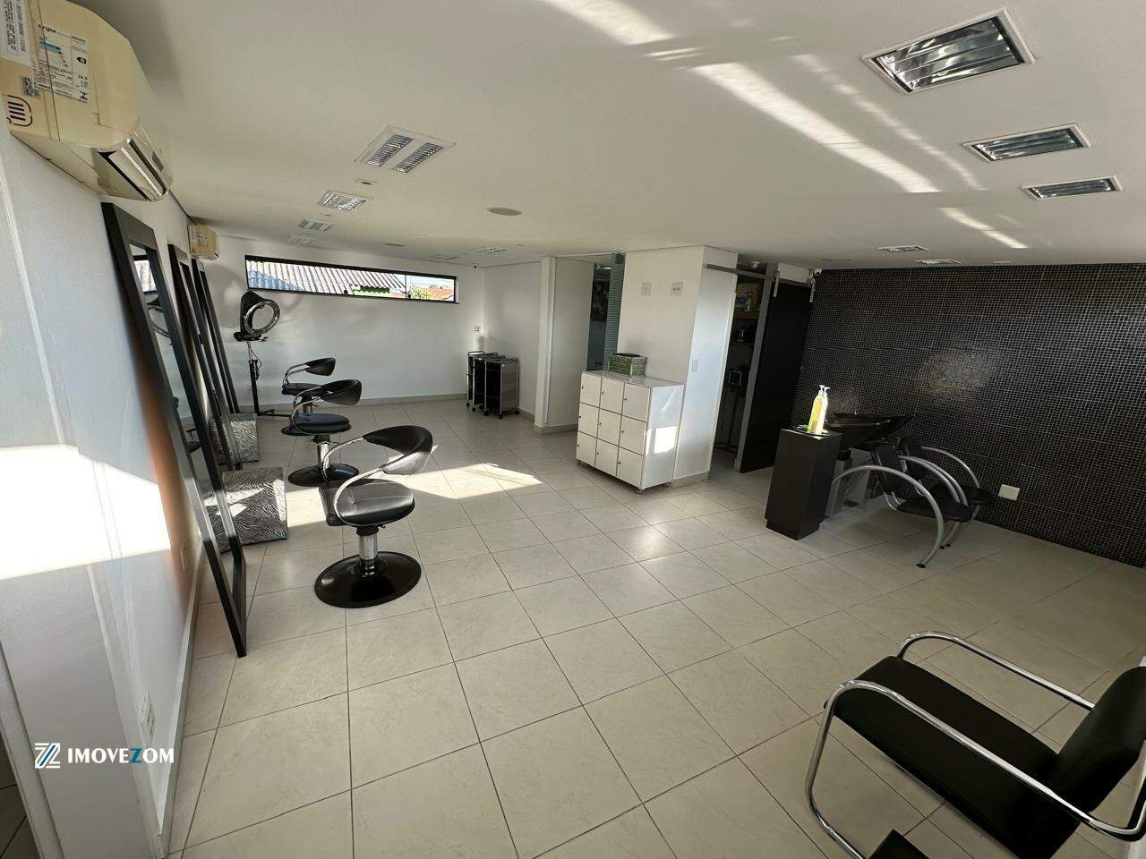 Casa à vendaVila Nova SavoiaSão Paulo: propriedade multifamiliar com 715m² na vila matilde