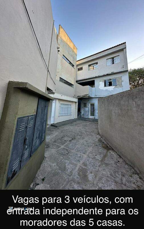 Casa à vendaVila Nova SavoiaSão Paulo: propriedade multifamiliar com 715m² na vila matilde