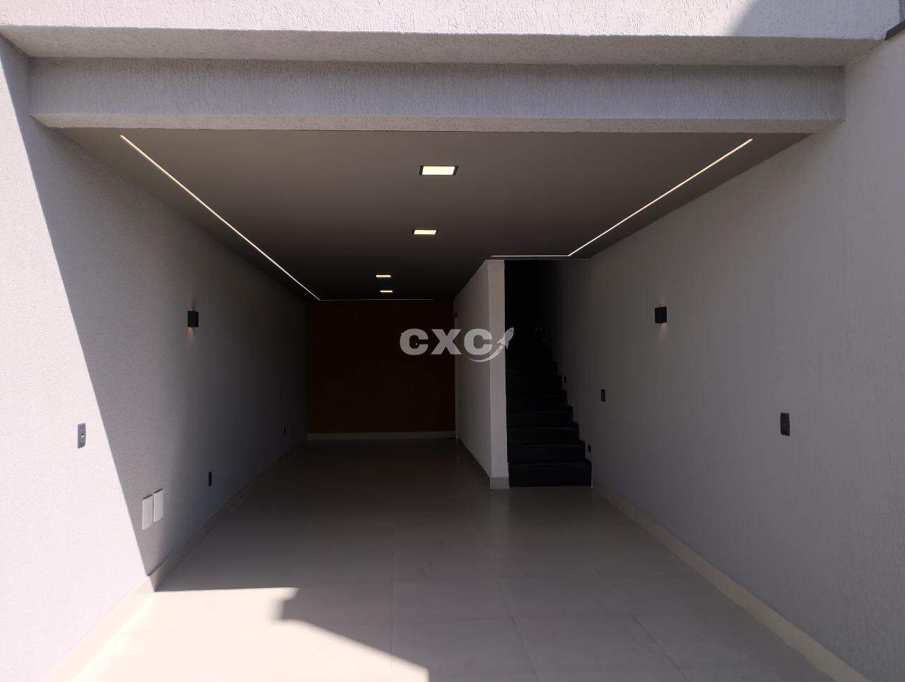 Sobrado à vendaVila TalaricoSão Paulo: Sobrado novo vila matilde