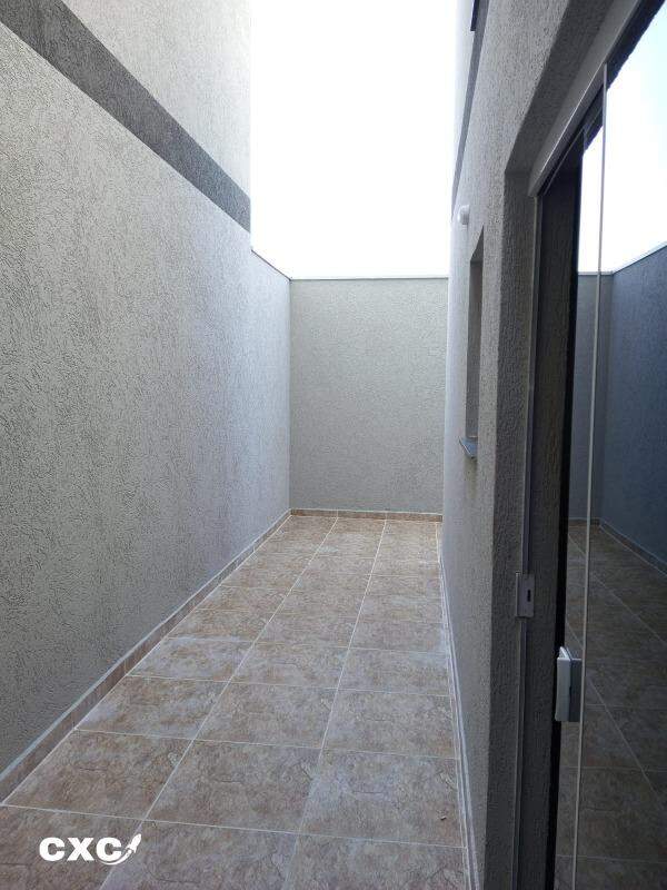 Sobrado à vendaSUARÃOItanhaém: casa á venda em itanhém