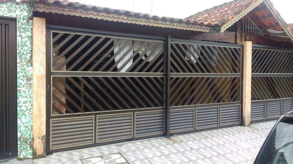 Casa à vendaCaiçaraPraia Grande: Casa Residencial com 2 dormitórios para venda na Praia Grande - SP