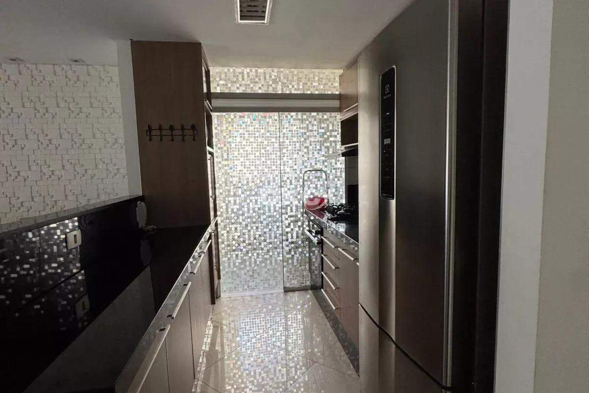 Apartamento à vendaVila CarrãoSão Paulo: apto. á venda na vila carrão com 03 dormitórios 