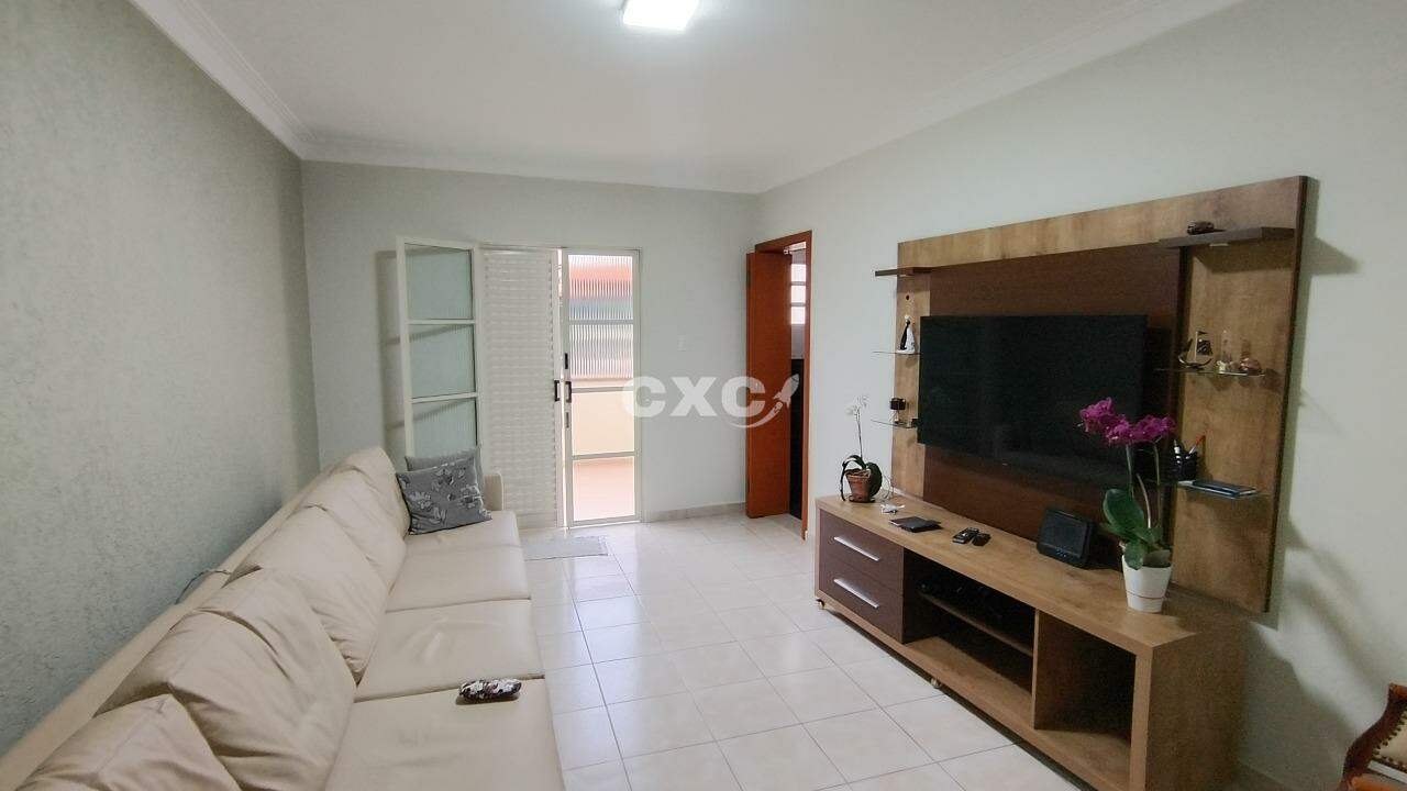 Sobrado à vendaVila MatildeSão Paulo: SOBRADO A VENDA NA VILA MATILDE COM 03 QUARTOS