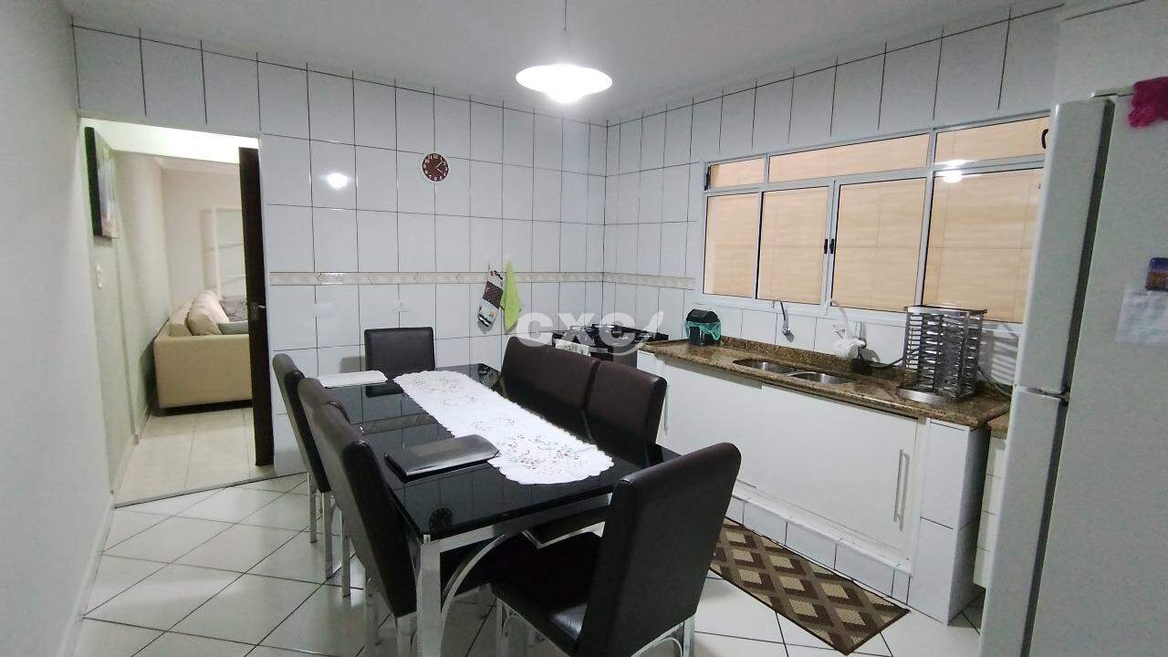Sobrado à vendaVila MatildeSão Paulo: SOBRADO A VENDA NA VILA MATILDE COM 03 QUARTOS