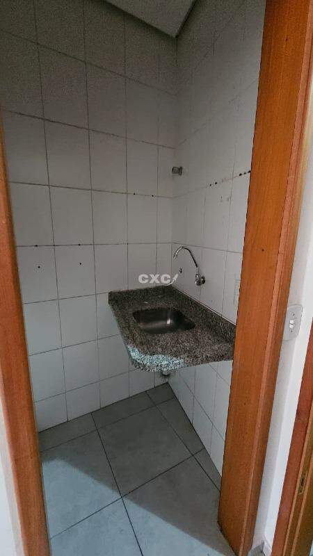 Sala Comercial para aluguelVila MarietaSão Paulo: aluguel de sala comercial na avenida são miguel 