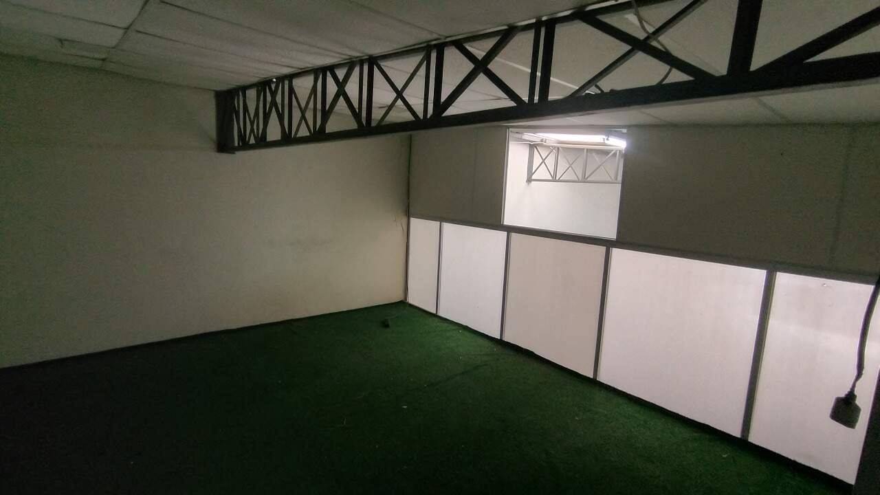 Galpão para aluguelVila Nova ManchesterSão Paulo: galpao para alugar carrao
