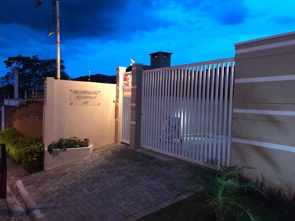 Sobrado à vendaNova GardêniaAtibaia: Sobrado em condomínio, Atibaia