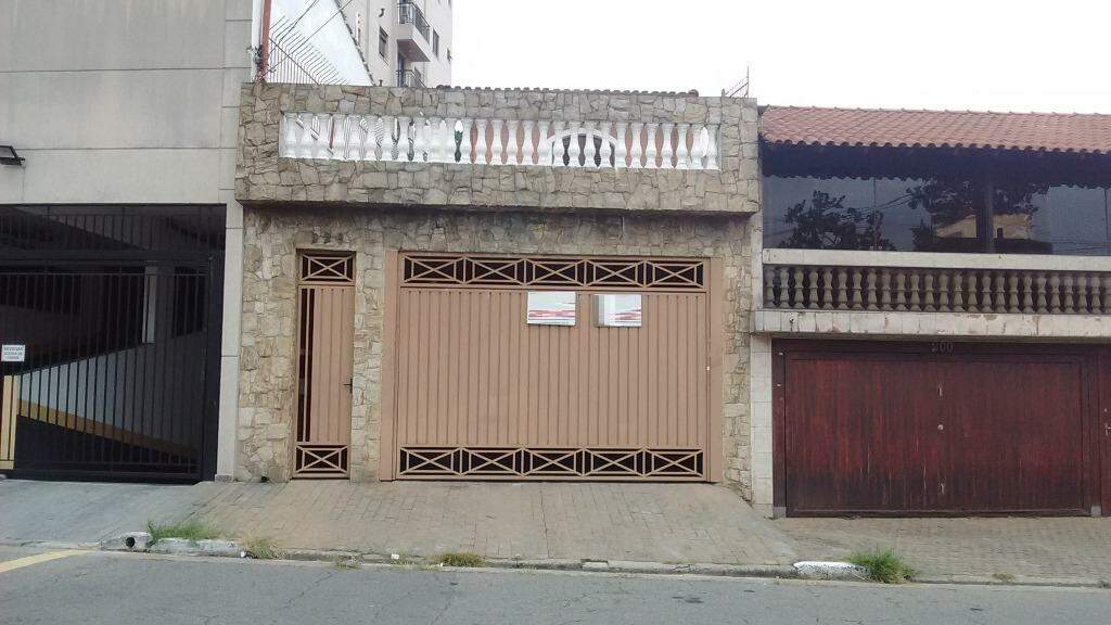 Sobrado à vendaVila MatildeSão Paulo: Sobrado com 230 m² com 3 quartos sendo 1 suíte e 4 WC.