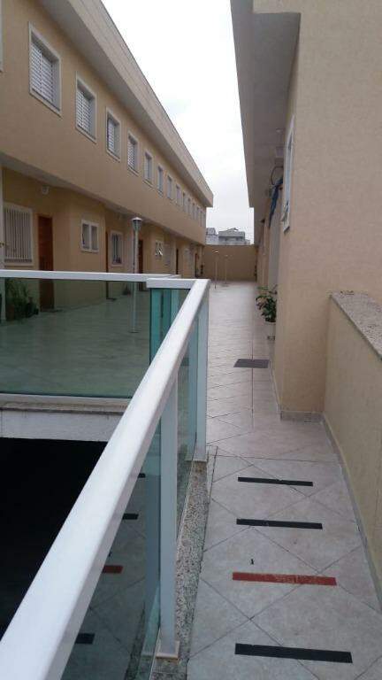 Sobrado à vendaVila TalaricoSão Paulo: Sobrado com 2 quartos sendo uma suíte e 2 vagas.