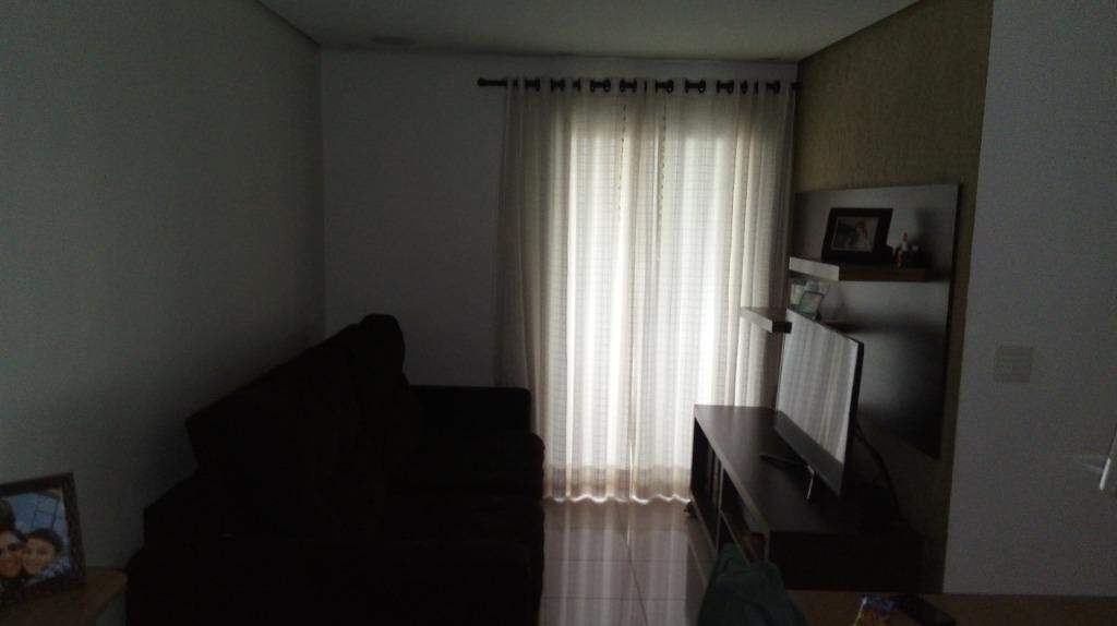 Apartamento à vendaVila SantanaSão Paulo: Apartamento com 57 m² com 2 quartos e 2 vagas.