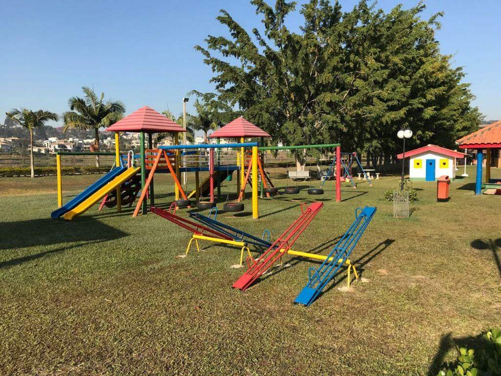 Sobrado à vendaRetiro Recanto TranquiloAtibaia: playground