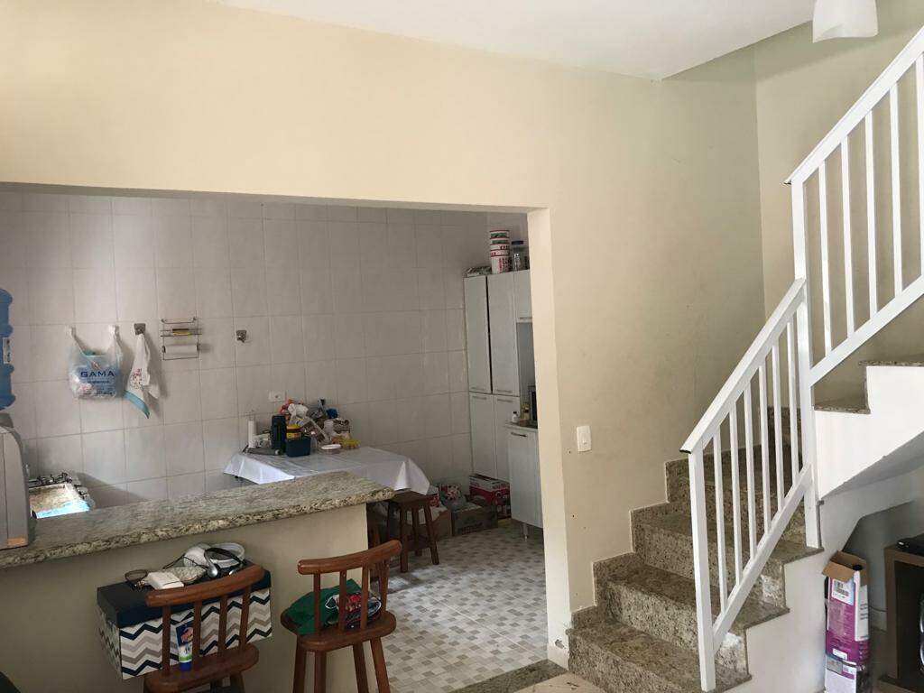 Sobrado à vendaMassaguaçuCaraguatatuba: Cozinha