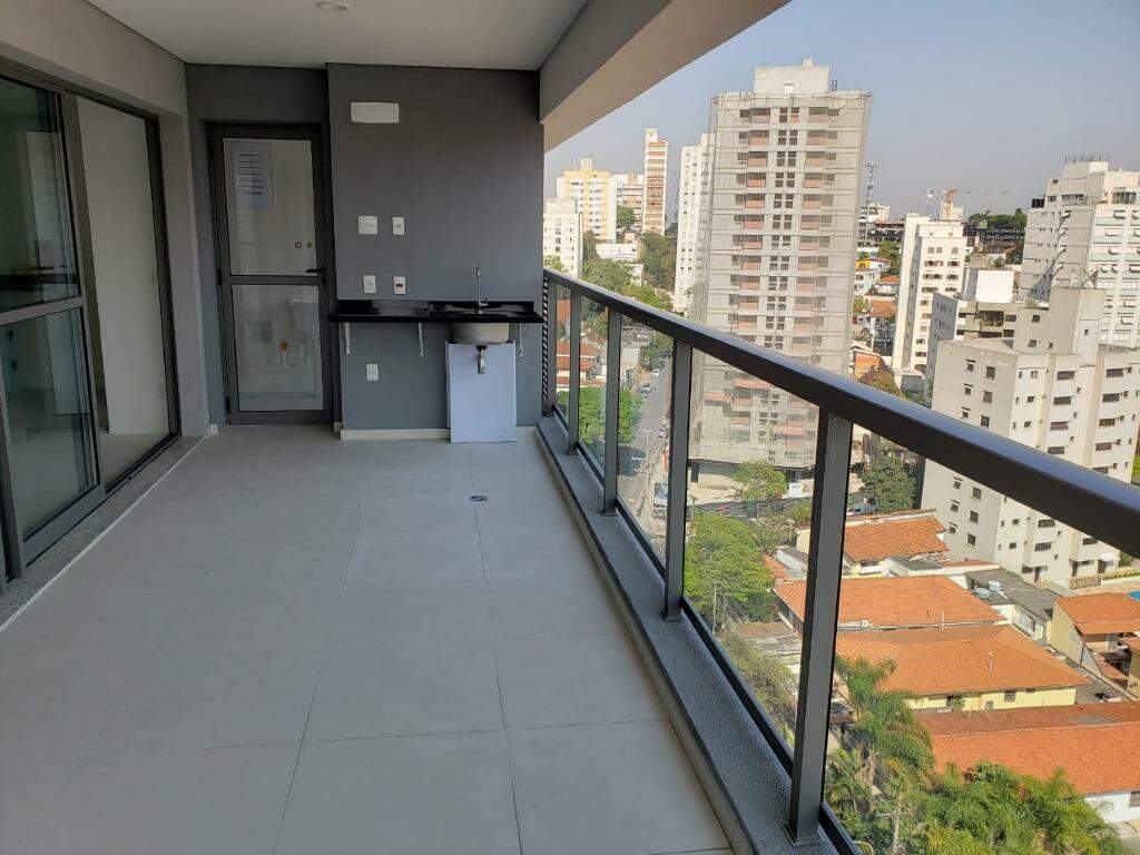 Apartamento à vendaVila MadalenaSão Paulo: Apartamento com 3 dormitórios a venda na Vila Madalena - São Paulo - SP