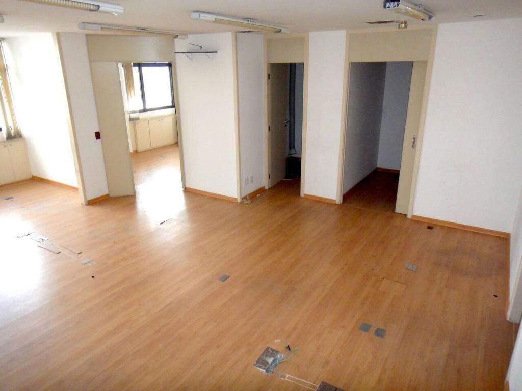 Sala para aluguelBrooklin NovoSão Paulo: Sala comercial com 130m²
