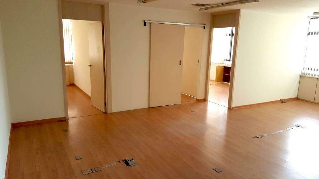 Sala para aluguelBrooklin NovoSão Paulo: Sala comercial com 130m²