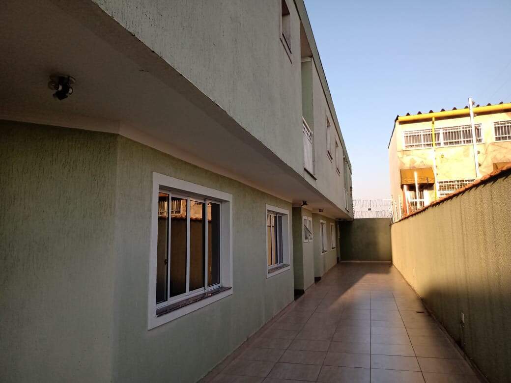 Sobrado à vendaVila MatildeSão Paulo:  Sobrado com 03 quartos e vaga de garagem à venda na Vila Matilde 