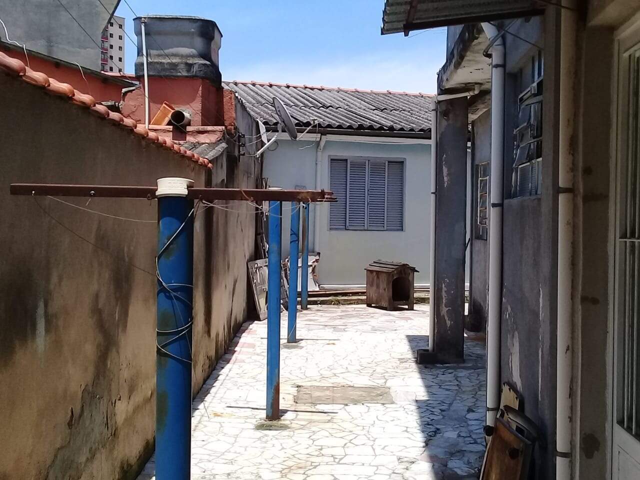 Sobrado à vendaVila Nova SavoiaSão Paulo: Sobrado com 02 casas no terreno á venda na Vila Matilde - São Paulo - SP