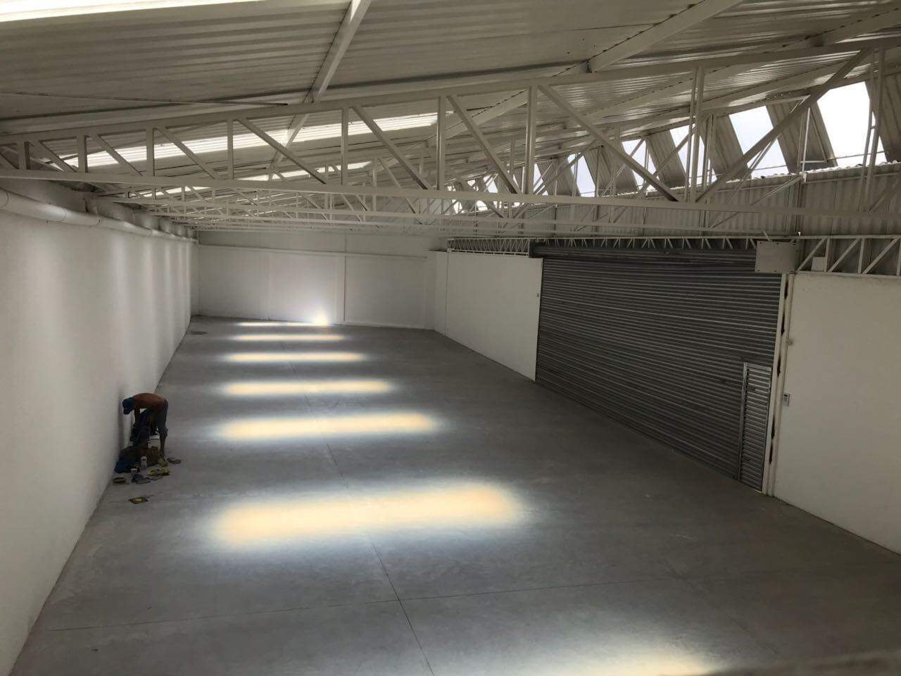 Galpão à vendaItaqueraSão Paulo:  Galpão Comercial á venda em Itaquera - São Paulo - SP 