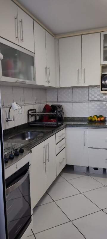 Apartamento à vendaVila AlpinaSão Paulo: Apartamento á venda no Vila Euthalia proximo ao metro zona leste de sp