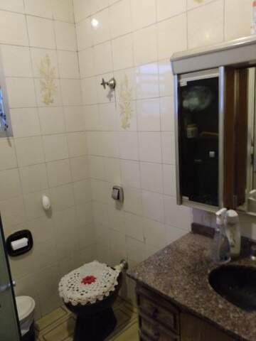 Casa à vendaVila AlpinaSão Paulo: Casa Térrea com 04 quarto e 02 Vagas - Vila Alpina.
