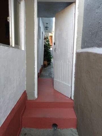 Casa à vendaVila AlpinaSão Paulo: Casa Térrea com 04 quarto e 02 Vagas - Vila Alpina.
