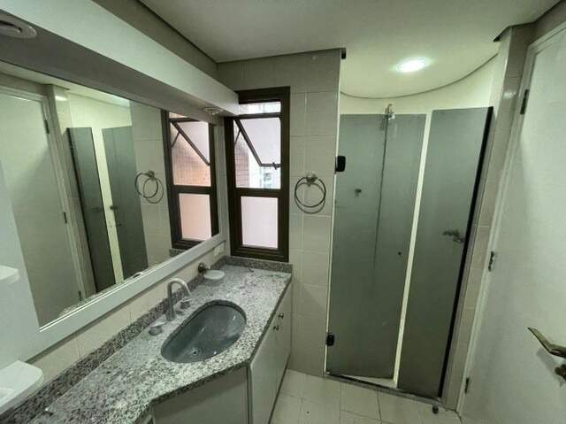 Apartamento à vendaVila CarrãoSão Paulo: Apartamento á venda na Vila Carrão zona leste de sp