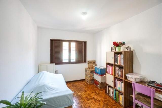 Apartamento à vendaTatuapéSão Paulo: Apartamento á venda no Tatuapé próximo ao metro zona leste de sp