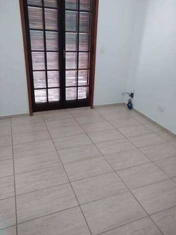 Sobrado à vendaVila CarrãoSão Paulo: Sobrado com 3 quartos 2 vagas à venda na Vila Carrão - São Paulo - SP