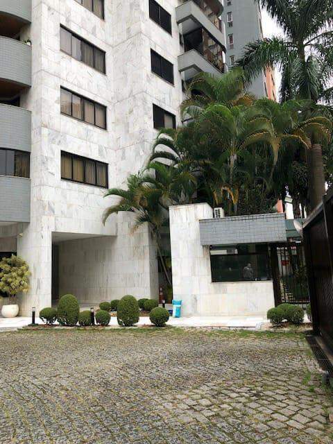 Apartamento Duplex à vendaMorumbiSão Paulo: Cobertura Duplex com 4 quartos 6 vagas à venda no Morumbi - São Paulo - SP