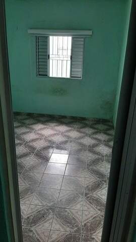 Sobrado à vendaVila CarrãoSão Paulo: Sobrado com 2 casas 1 salão à venda na Vila Carrão - São Paulo - SP