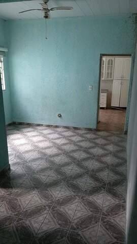 Sobrado à vendaVila CarrãoSão Paulo: Sobrado com 2 casas 1 salão à venda na Vila Carrão - São Paulo - SP