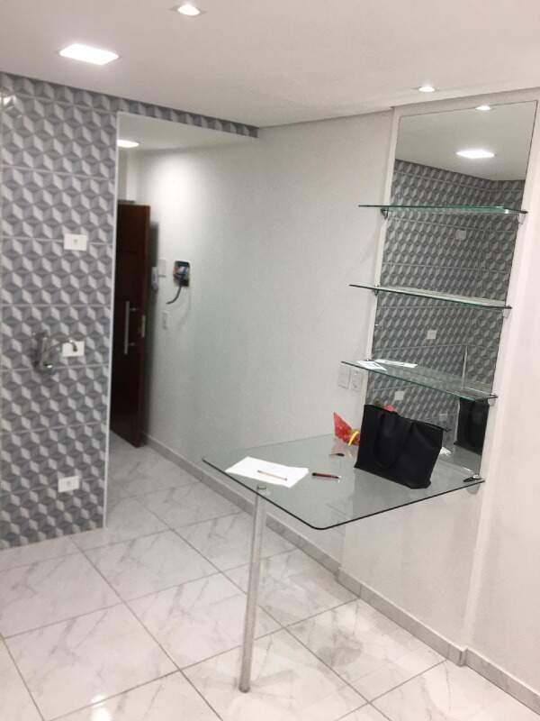 Apartamento à vendaLiberdadeSão Paulo: Kitnet à venda na Liberdade!
