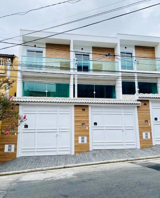 Sobrado à vendaVila MatildeSão Paulo: Sobrado de Alto Padrão com 3 Suítes para Venda na Vila Matilde !!!!