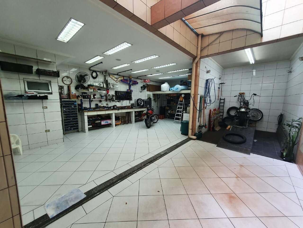 Predio à vendaTatuapéSão Paulo: Prédio Comercial a Venda na Vila Carrão !!!!