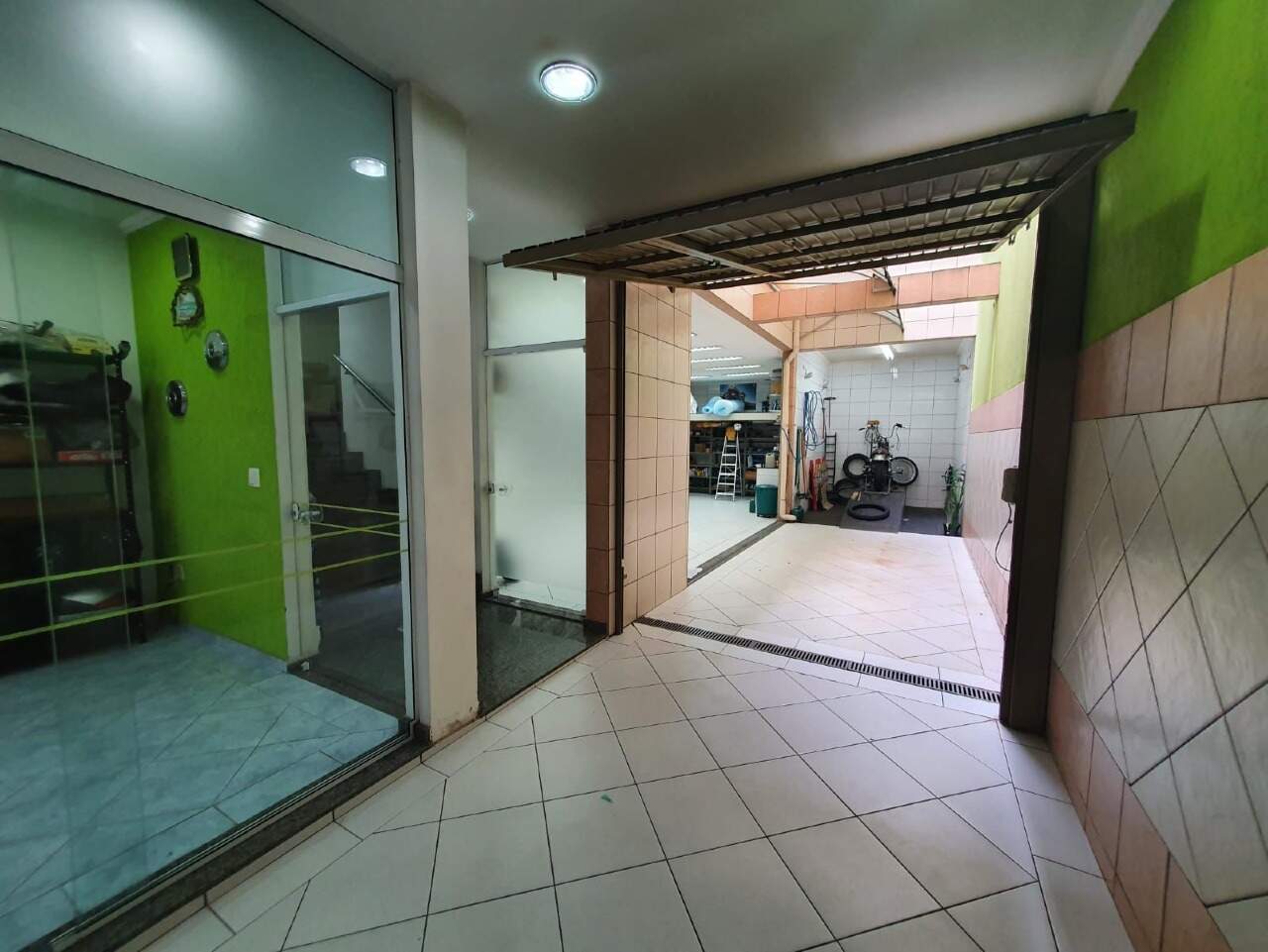 Predio à vendaTatuapéSão Paulo: Prédio Comercial a Venda na Vila Carrão !!!!
