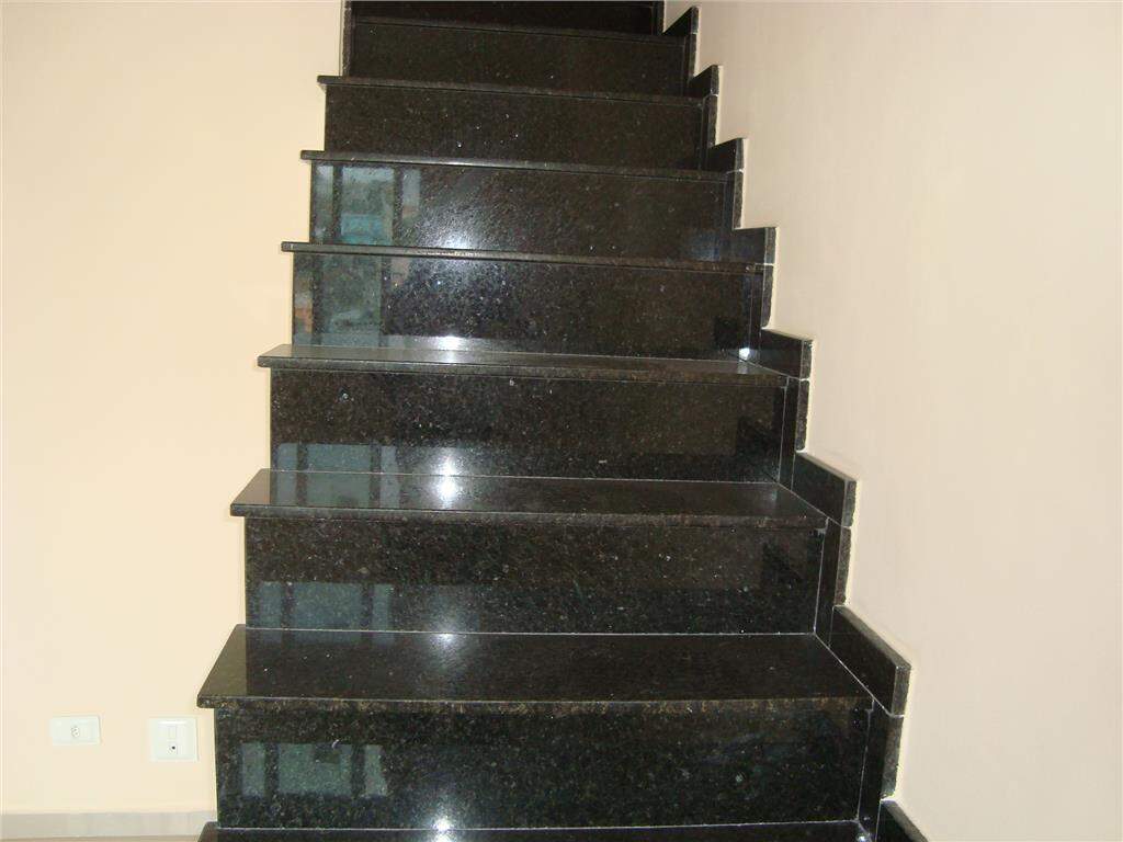 Sobrado à vendaVila MatildeSão Paulo: Sobrado com 100 m² com 2 suítes e 4 vagas.