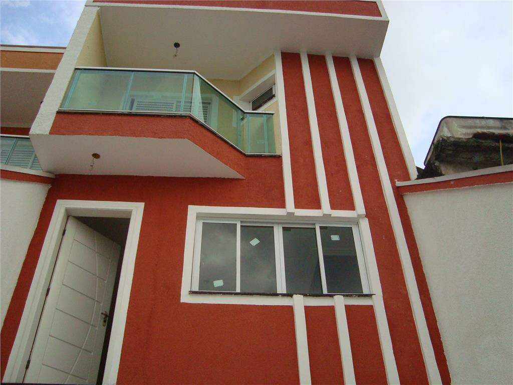 Sobrado à vendaVila MatildeSão Paulo: Sobrado com 100 m² com 2 suítes e 4 vagas.