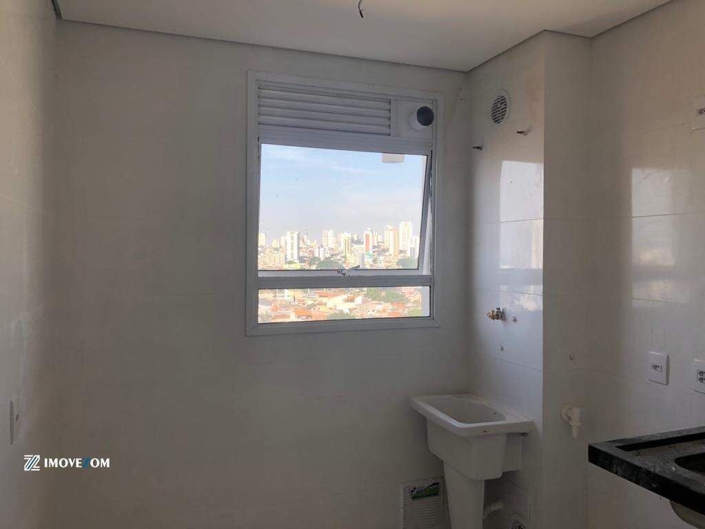 Apartamento à vendaVila MatildeSão Paulo: Apartamento com varanda e vaga de garagem a venda na Vila Matilde