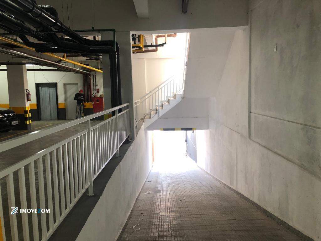 Apartamento à vendaVila MatildeSão Paulo: Apartamento com varanda e vaga de garagem a venda na Vila Matilde