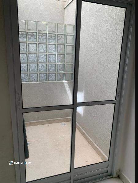 Apartamento à vendaVila MatildeSão Paulo: Apartamento com 2 quartos e quintal a venda ao lado do Metrô Vila Matilde