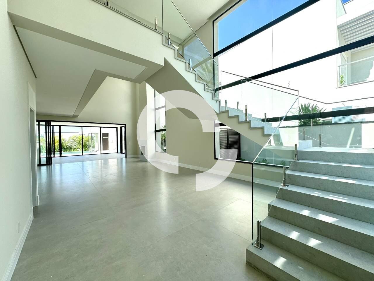 Casa em Condomínio à venda no Alphaville Dom Pedro: 