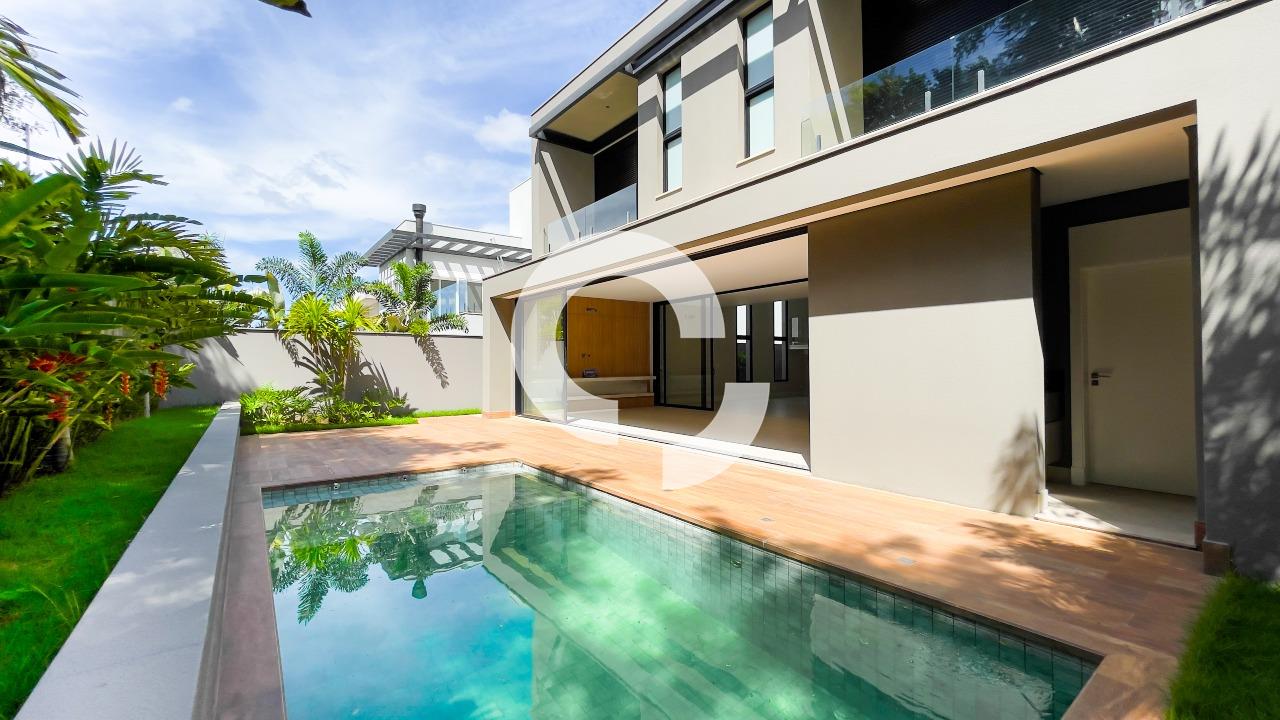 Casa em Condomínio à venda no Alphaville Dom Pedro 3: 